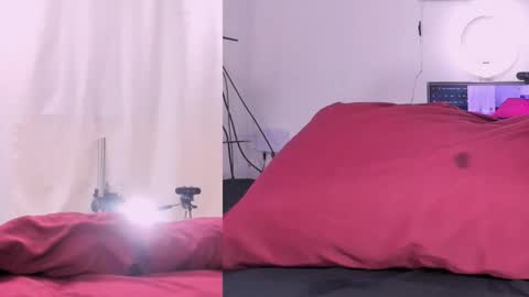 Snapshot of cristal_thompson_ chatting on 24, 12, 2024 cristal_thompson_ online show from 24, 12, 2024