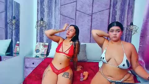 CristalANDzoe online show from 4, 2, 2026