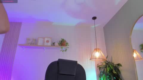 cristalfoxy_ online show from 10, 2, 2026