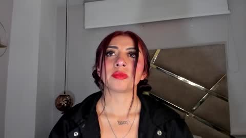  Independent Model online show from 28, 1, 2025