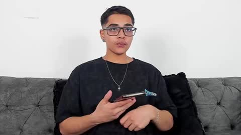 cristian_suarezz_ online show from 22, 10, 2025