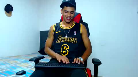 Snapshot of cristiantayron chatting on 31, 3, 2026 cristian online show from 31, 3, 2026