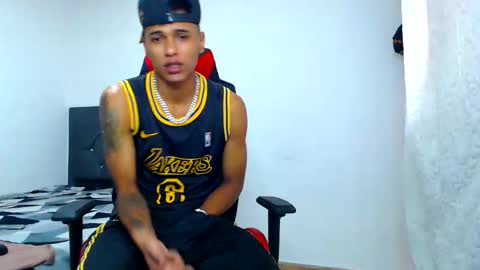 Snapshot of cristiantayron chatting on 9, 4, 2026 cristian online show from 9, 4, 2026