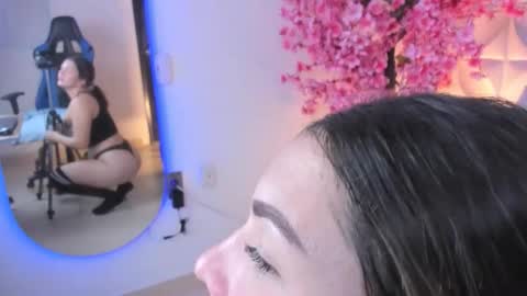 C R I S T I N A online show from 8, 10, 2025