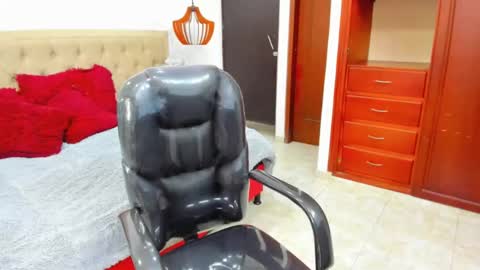 CRISTOFER  online show from 14, 3, 2026