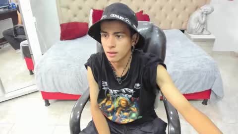 CRISTOFER  online show from 19, 3, 2026