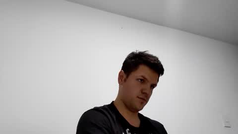 cristopher3042 online show from 25, 2, 2025