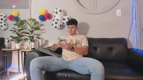 Cristopher online show from 1, 7, 2026