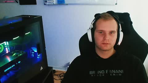 Snapshot of croissant911 chatting on 2, 12, 2024 Anderson online show from 2, 12, 2024