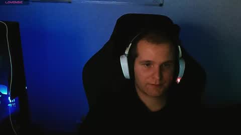 Snapshot of croissant911 chatting on 10, 2, 2025 Anderson online show from 10, 2, 2025