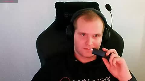 Snapshot of croissant911 chatting on 9, 10, 2025 Anderson online show from 9, 10, 2025