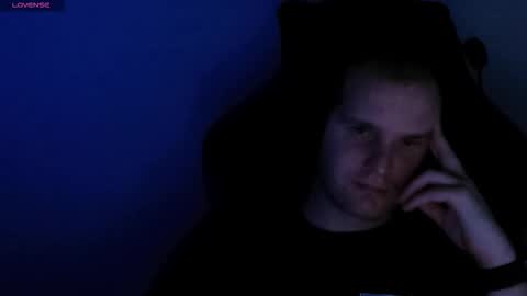 Snapshot of croissant911 chatting on 30, 10, 2025 Anderson online show from 30, 10, 2025