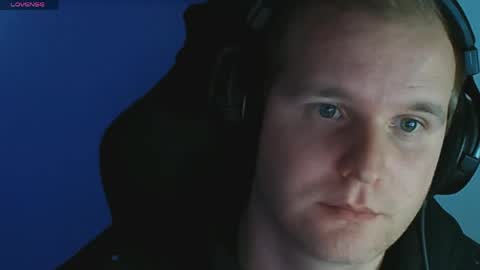 Snapshot of croissant911 chatting on 13, 4, 2026 Anderson online show from 13, 4, 2026