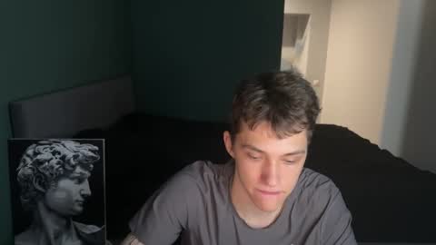 Snapshot of cronck52 chatting on 13, 12, 2025 cronck52 online show from 13, 12, 2025