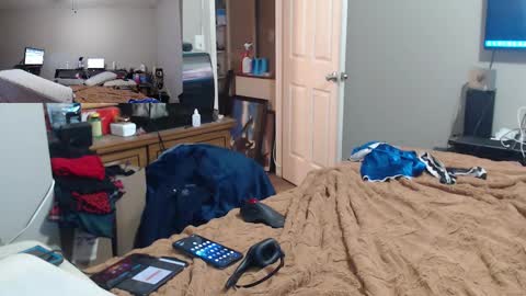 Snapshot of crownandkat chatting on 25, 2, 2026 Crownandkat online show from 25, 2, 2026