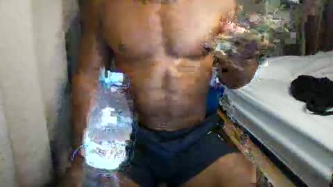 Snapshot of cruelworldxxx chatting on 2, 12, 2025 cruelworldxxx online show from 2, 12, 2025