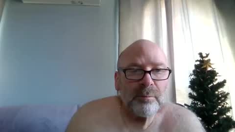 fun guy online show from 24, 4, 2026