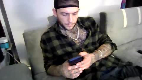 Snapshot of cruz815 chatting on 16, 12, 2025 cruz815 online show from 16, 12, 2025