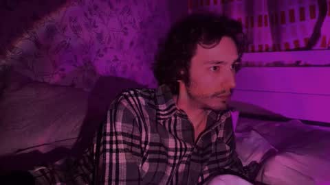 crybae0 online show from 8, 3, 2026