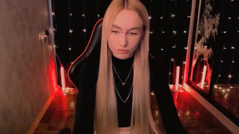 Snapshot of crybambi chatting on 4, 3, 2026 crybambi online show from 4, 3, 2026