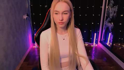 Snapshot of crybambi chatting on 13, 3, 2026 crybambi online show from 13, 3, 2026