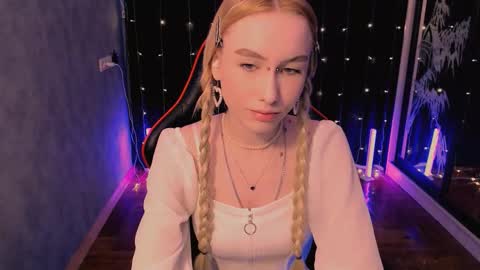 Snapshot of crybambi chatting on 18, 3, 2026 crybambi online show from 18, 3, 2026