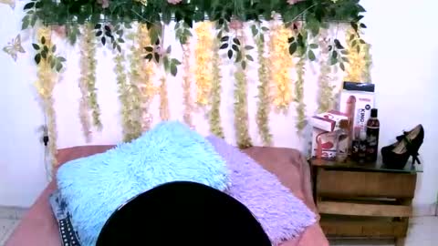 crysrus online show from 20, 2, 2026