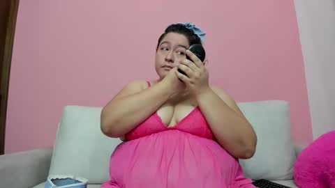 Snapshot of crysstal_bell chatting on 16, 3, 2026 Cryss online show from 16, 3, 2026