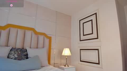 Snapshot of crysta_lrose_ chatting on 6, 3, 2026 Crystal Rose online show from 6, 3, 2026