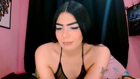 Snapshot of crystal420_ chatting on 29, 9, 2025 Instagram cristal espinosa1 online show from 29, 9, 2025