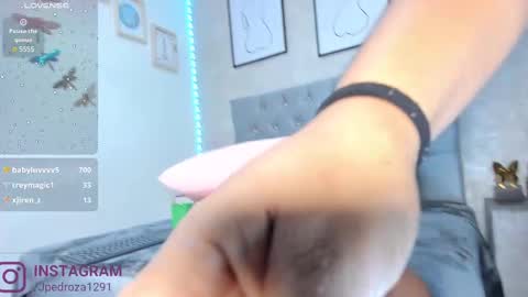 Snapshot of crystal_beennz chatting on 23, 2, 2025 online show from 23, 2, 2025