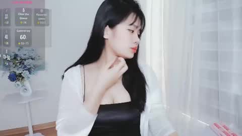 crystal_lea online show from 26, 10, 2025