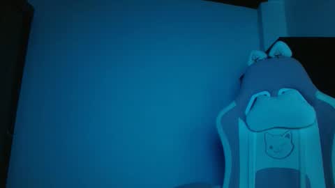 Crystal Blaze online show from 17, 9, 2025