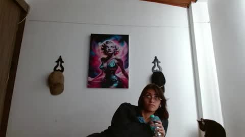 Crystal Blaze online show from 28, 4, 2026