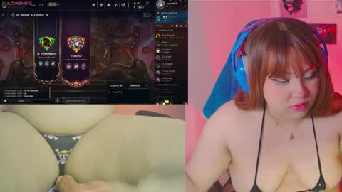 Snapshot of crystal_velvet01 chatting on 2, 2, 2025 crystal online show from 2, 2, 2025