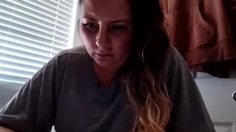 Snapshot of crystalbarbie214 chatting on 14, 1, 2026 crystalbarbie214 online show from 14, 1, 2026