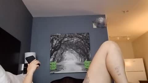 Snapshot of crystalbarbie214 chatting on 24, 2, 2026 crystalbarbie214 online show from 24, 2, 2026