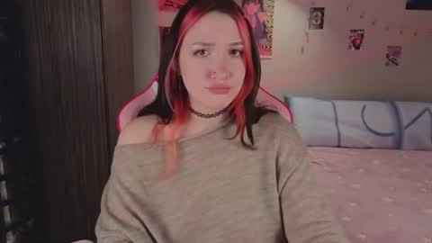 Snapshot of crystalblaze_ chatting on 17, 11, 2025 Grace online show from 17, 11, 2025