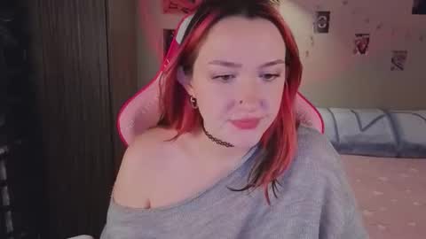 Snapshot of crystalblaze_ chatting on 24, 11, 2025 Grace online show from 24, 11, 2025