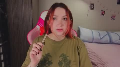 Snapshot of crystalblaze_ chatting on 13, 12, 2025 Grace online show from 13, 12, 2025