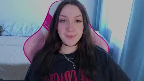 Snapshot of crystalblaze_ chatting on 18, 2, 2026 Grace online show from 18, 2, 2026