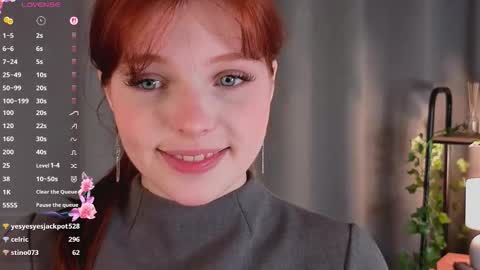 Snapshot of crystalrossy chatting on 9, 3, 2026 Morry online show from 9, 3, 2026