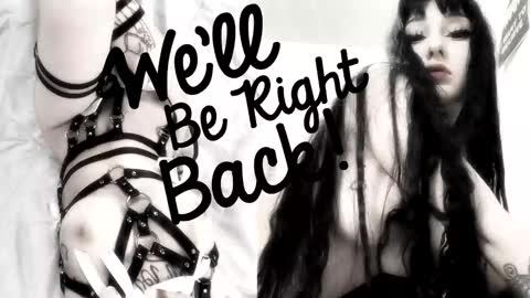 Snapshot of crystalsomnia chatting on 23, 11, 2025 Sasha Make me moan with patterns good music here online show from 23, 11, 2025