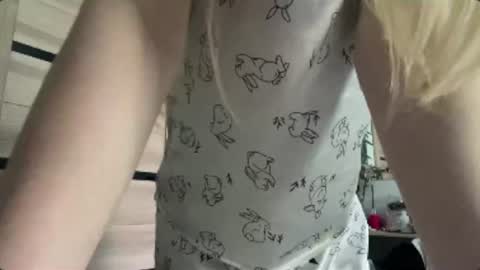 Snapshot of crystalstipp chatting on 14, 7, 2026 crystalstipp online show from 14, 7, 2026