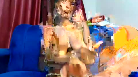 crystoee online show from 22, 7, 2026