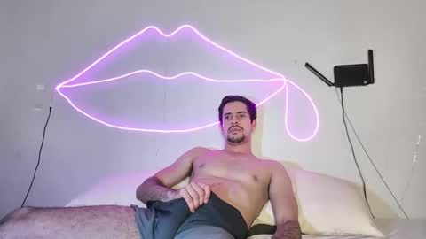 Snapshot of cshundderlick chatting on 21, 2, 2026 cshunderlick online show from 21, 2, 2026