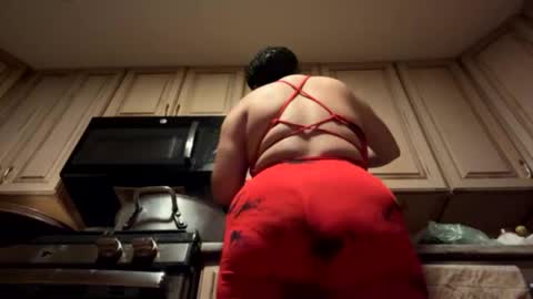 Snapshot of cubanwetdreamdoll chatting on 18, 4, 2026 Thick Cuban Laz online show from 18, 4, 2026