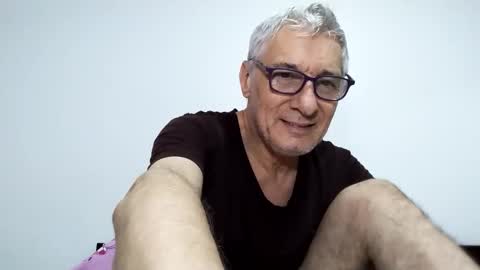 BIG UNCUT HARD COCK online show from 30, 3, 2026