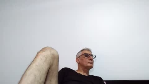 BIG UNCUT HARD COCK online show from 18, 4, 2026