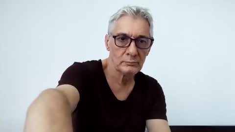 BIG UNCUT HARD COCK online show from 6, 5, 2026